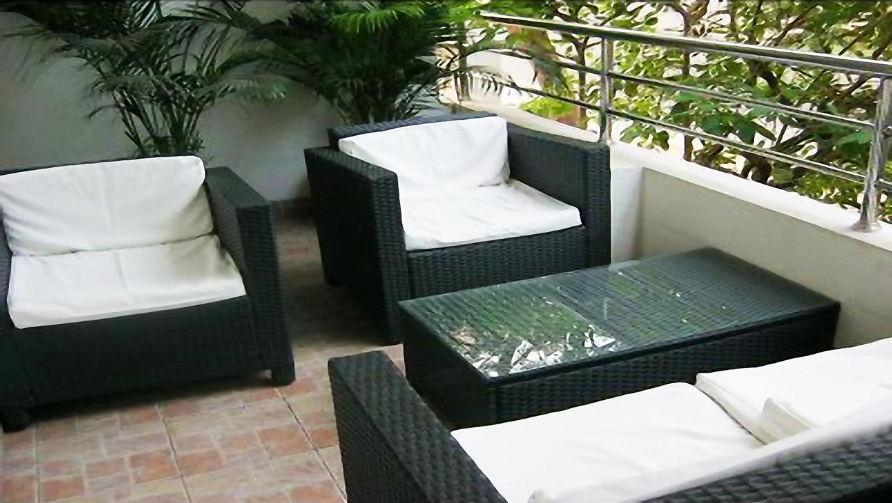 Classic Luxury Service Apartments Visakhapatnam Buitenkant foto