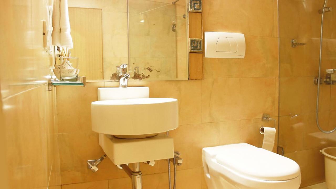 Classic Luxury Service Apartments Visakhapatnam Buitenkant foto